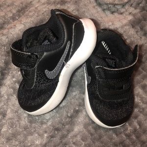 Nike flex contact
